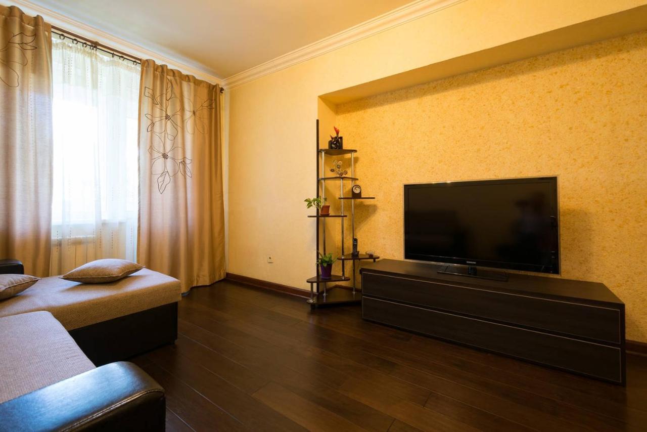 Nadezhda Apartments In Touristic Area, On The Dostyk Avenue 89 Almatî Exterior foto